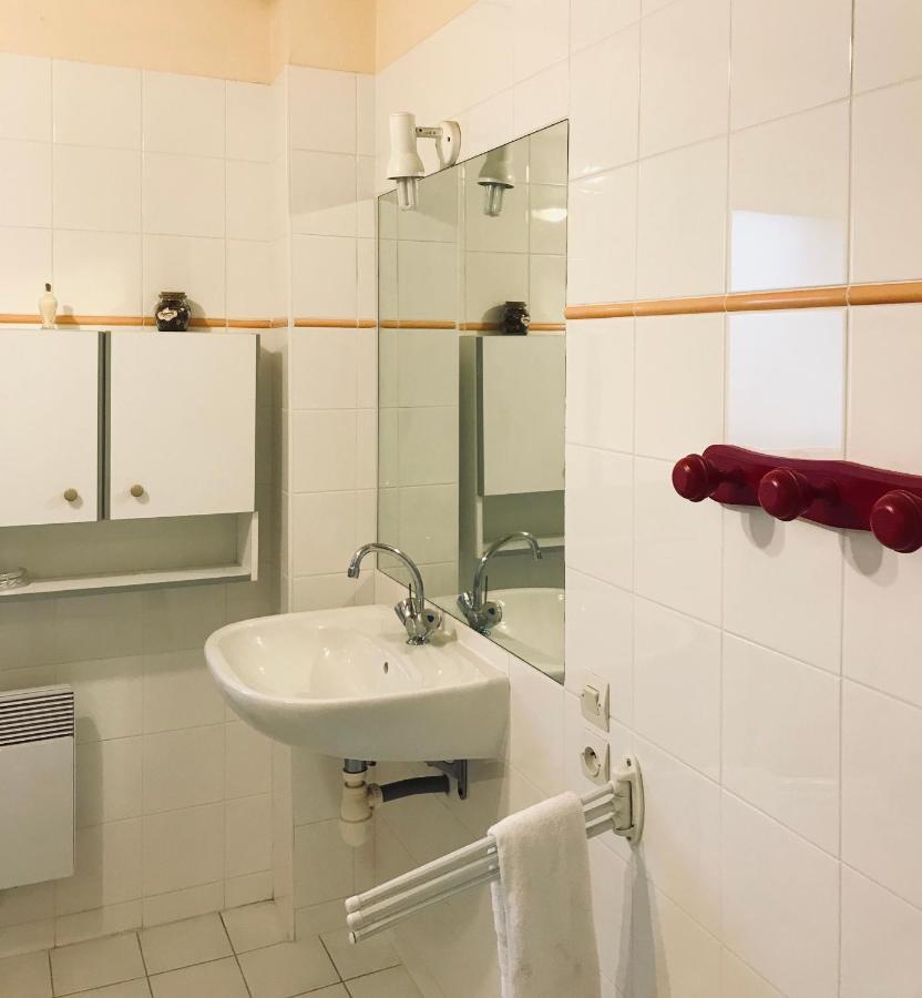 La Ferme De La Maugerie Bed and Breakfast Thoury Εξωτερικό φωτογραφία