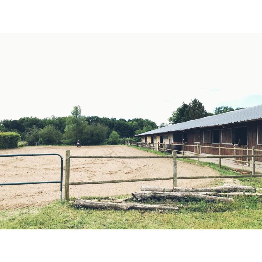 La Ferme De La Maugerie Bed and Breakfast Thoury Εξωτερικό φωτογραφία